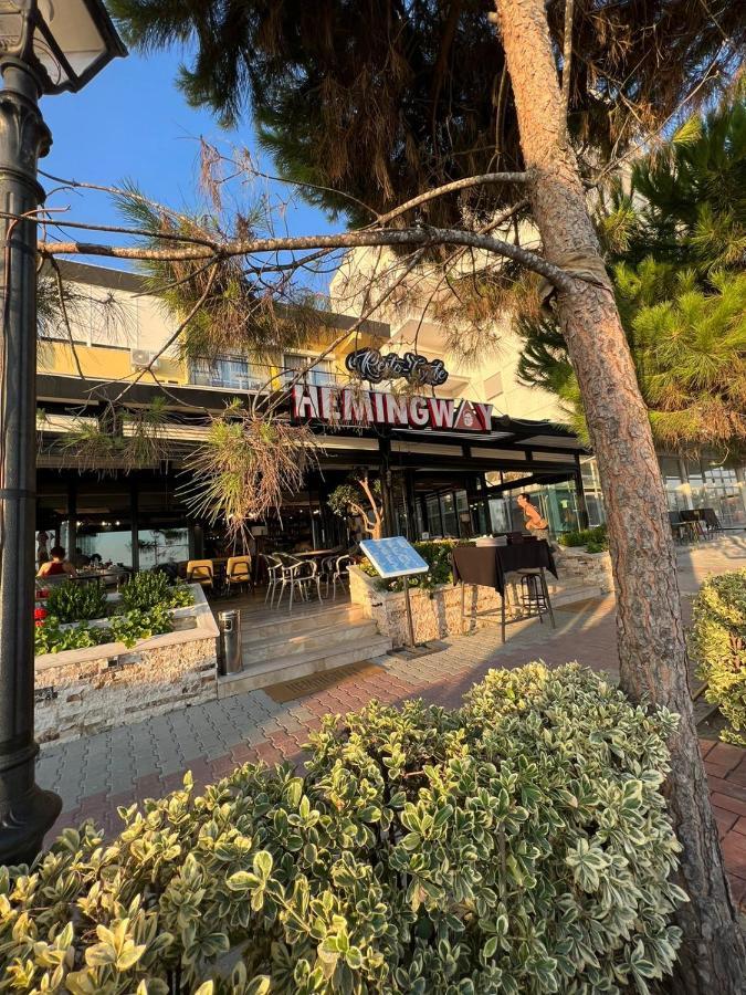 דורס Heming-Way Hotel מראה חיצוני תמונה