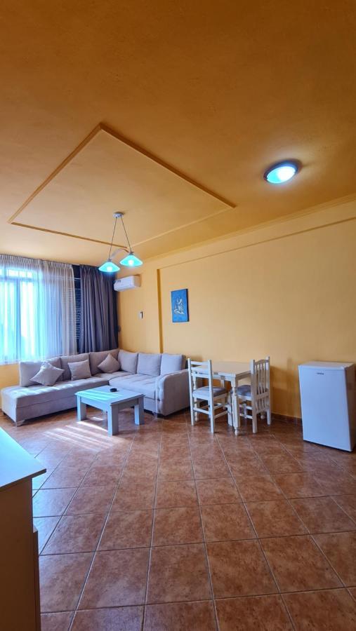 דורס Heming-Way Hotel מראה חיצוני תמונה